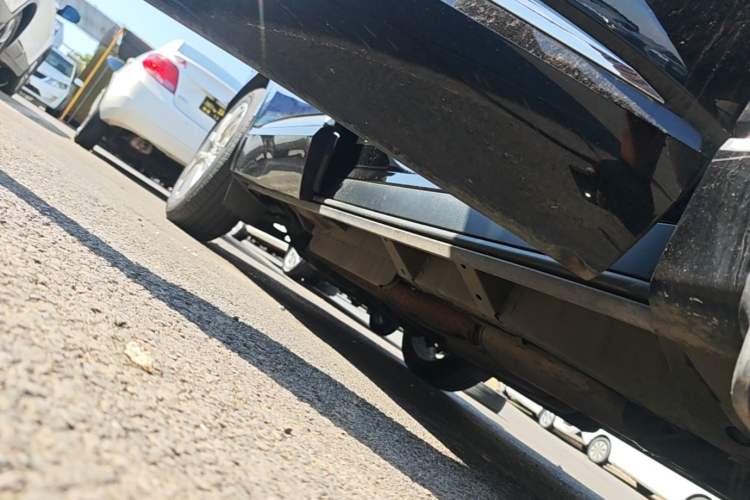 Used Buick Enclave 2020 28T Four-Wheel Drive Flagship Version Right Side Sill