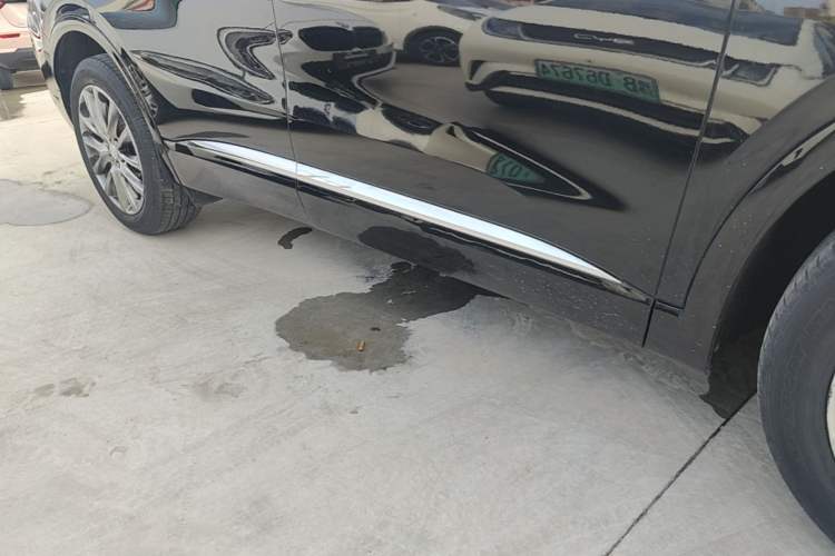 Used Buick Enclave 2020 28T Two-Wheel Drive Prestige Version Right Side Sill