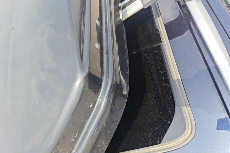 Used Buick Enclave 2020 28T Two-Wheel Drive Prestige Version Roof