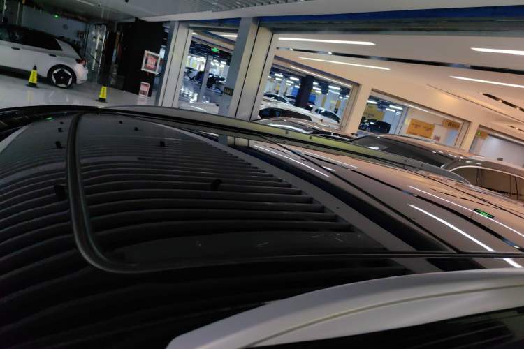 Used Buick Enclave 2020 28T Two-Wheel Drive Prestige Version Roof
