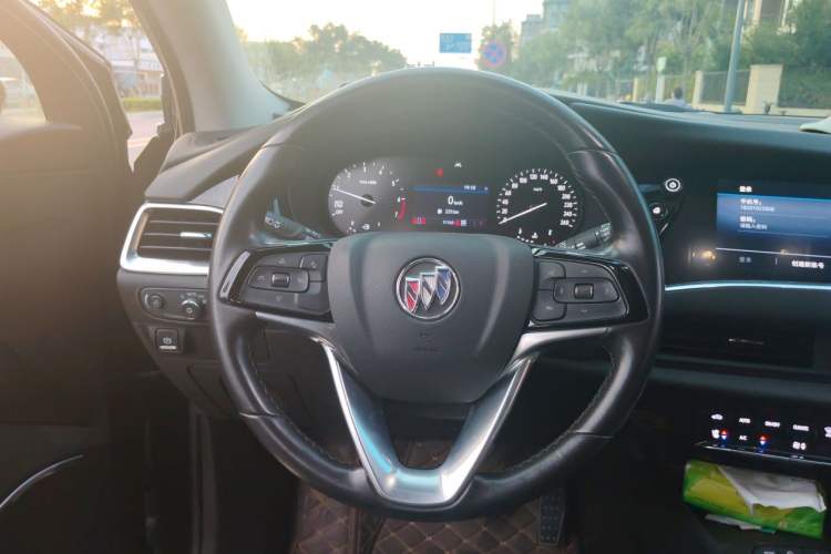 Used Buick Enclave 2020 28T Four-Wheel Drive Prestige Version Steering Wheel