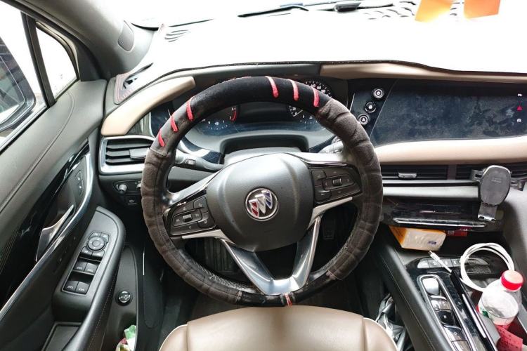 Used Buick Enclave 2020 28T Four-Wheel Drive Luxury Flagship Edition Steering Wheel