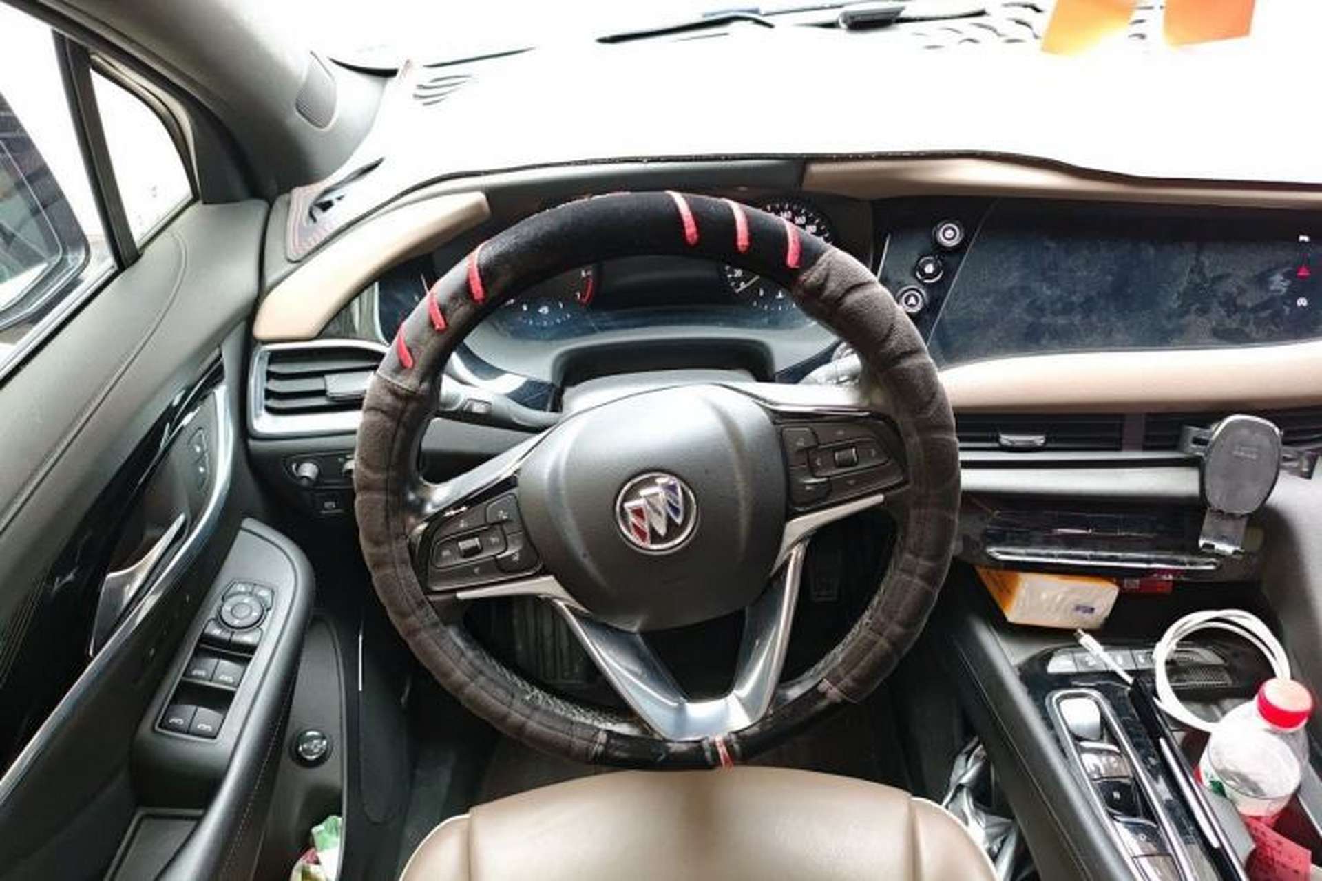 Used Buick Enclave 2020 28T Four-Wheel Drive Luxury Flagship Edition Steering Wheel