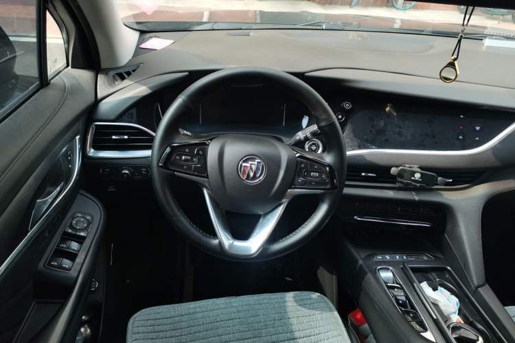 Used Buick Enclave 2020 28T Two-Wheel Drive Prestige Version Steering Wheel