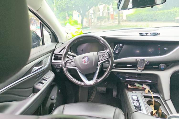 Used Buick Enclave 2020 28T Four-Wheel Drive Prestige Version Steering Wheel