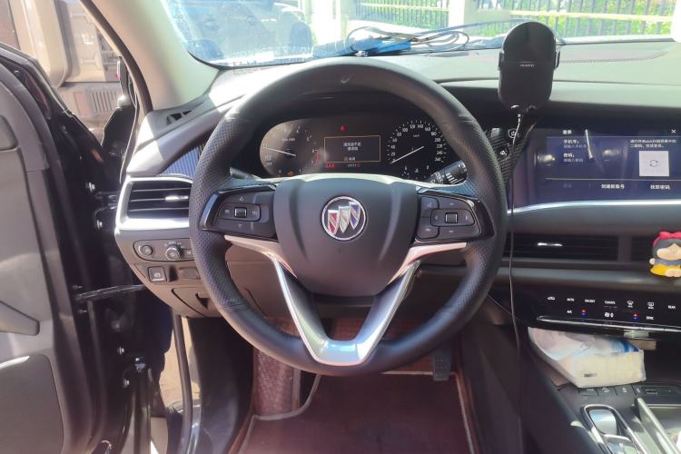 Used Buick Enclave 2020 28T Two-Wheel Drive Zhanqi Version Steering Wheel