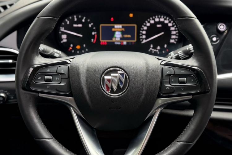 Used Buick Enclave 2020 28T Four-Wheel Drive Prestige Version Steering Wheel