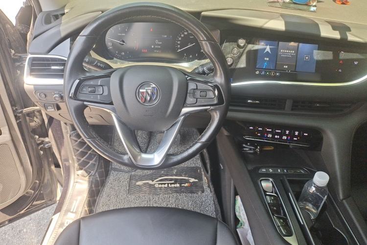 Used Buick Enclave 2020 28T Two-Wheel Drive Zhanqi Version Steering Wheel