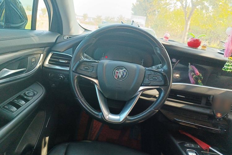 Used Buick Enclave 2020 28T Two-Wheel Drive Zhanqi Version Steering Wheel