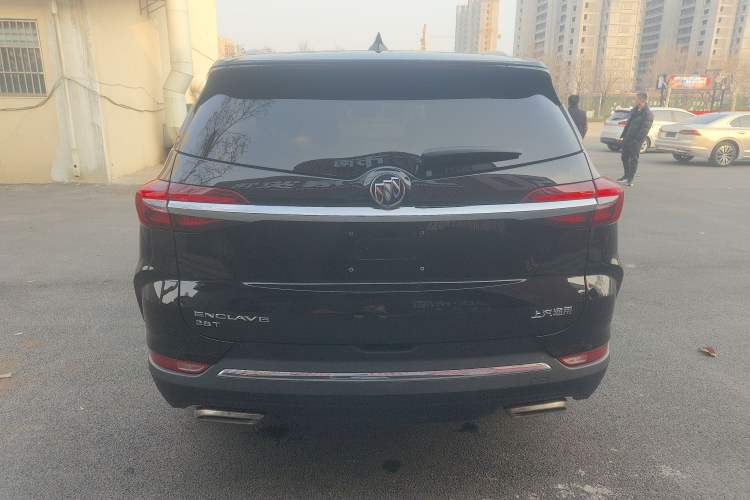 Used Buick Enclave 2020 28T Two-Wheel Drive Luxury Version Trunk