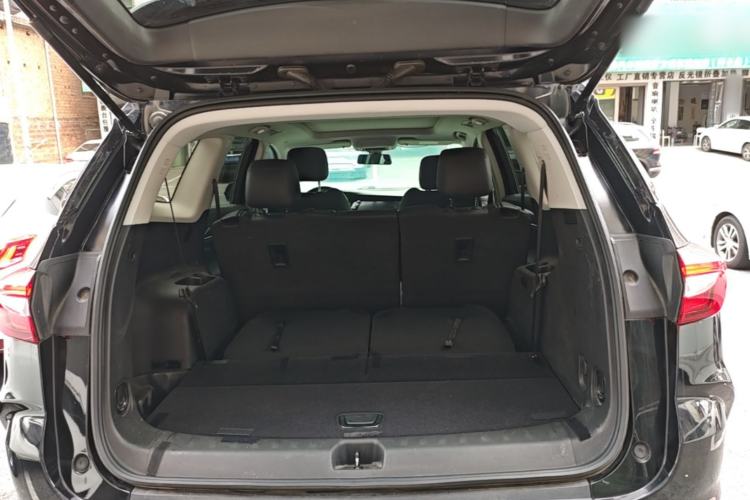 Used Buick Enclave 2020 28T Two-Wheel Drive Luxury Version Trunk