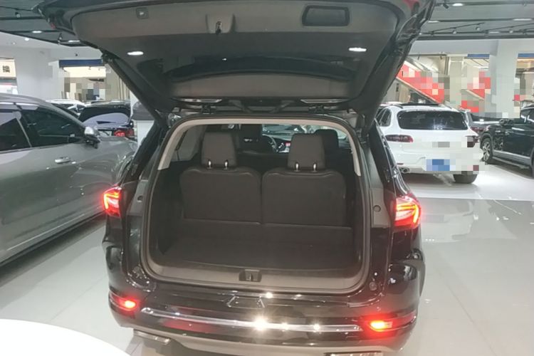 Used Buick Enclave 2020 28T Two-Wheel Drive Prestige Version Trunk