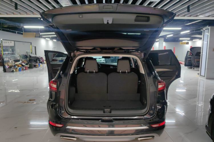 Used Buick Enclave 2020 28T Two-Wheel Drive Prestige Version Trunk