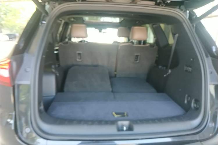 Used Buick Enclave 2020 28T Four-Wheel Drive Luxury Flagship Edition Trunk