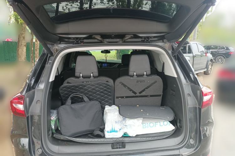 Used Buick Enclave 2020 28T Two-Wheel Drive Prestige Version Trunk