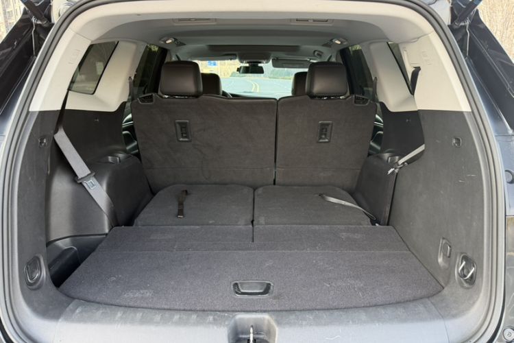 Used Buick Enclave 2020 28T Two-Wheel Drive Zhanqi Version Trunk