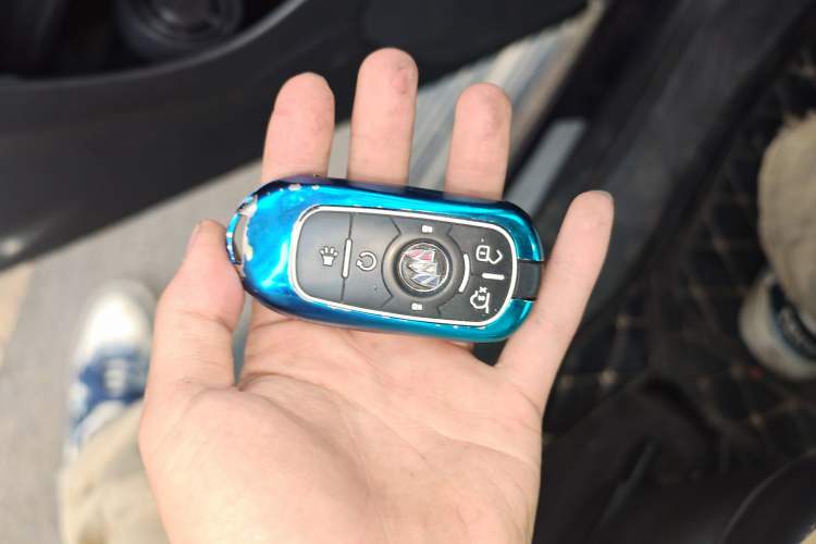 Used Buick Enclave 2020 28T Four-Wheel Drive Luxury Flagship Edition Vehicle Key