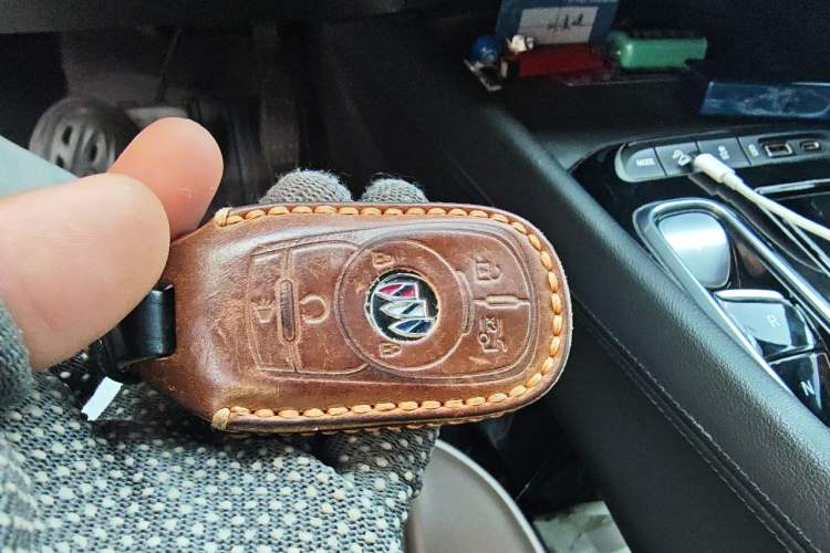 Used Buick Enclave 2020 28T Four-Wheel Drive Flagship Version Vehicle Key