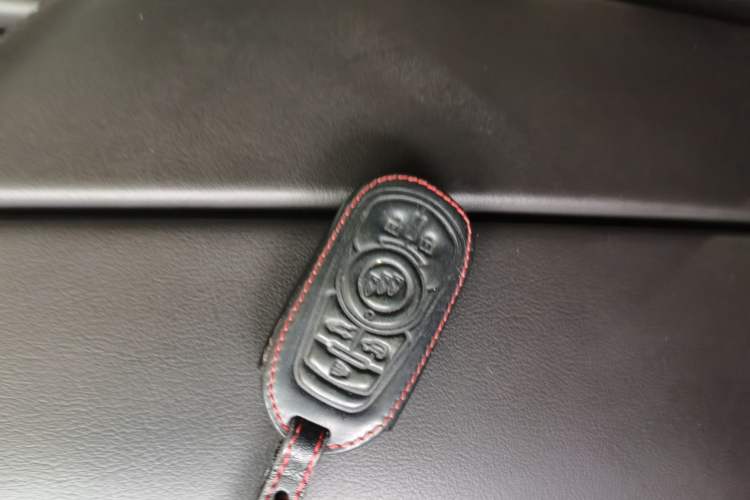 Used Buick Enclave 2020 28T Four-Wheel Drive Luxury Flagship Edition Vehicle Key