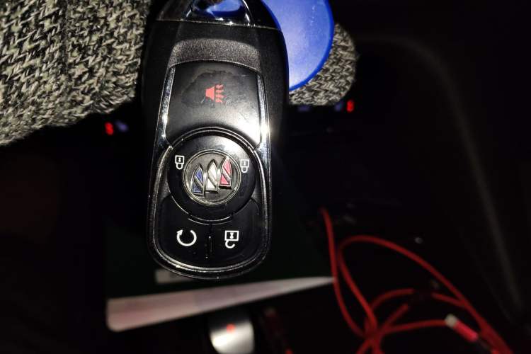 Used Buick Enclave 2020 28T Two-Wheel Drive Luxury Version Vehicle Key
