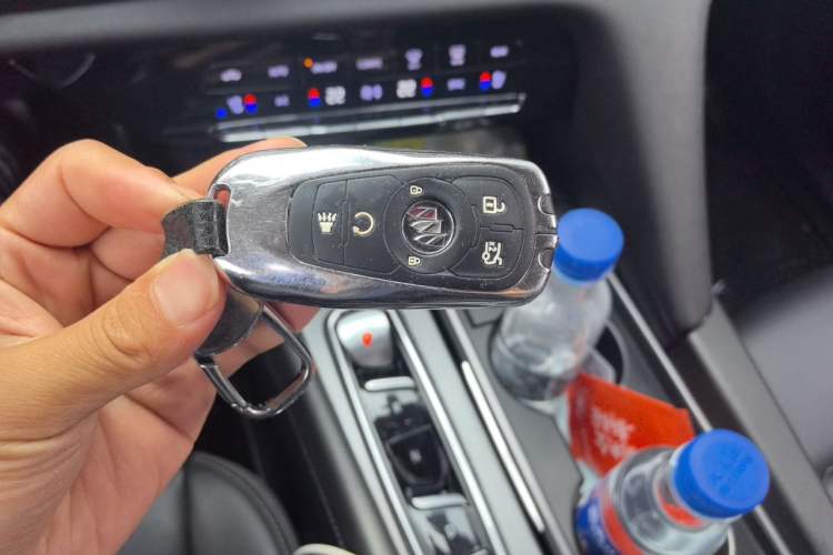 Used Buick Enclave 2020 28T Four-Wheel Drive Prestige Version Vehicle Key