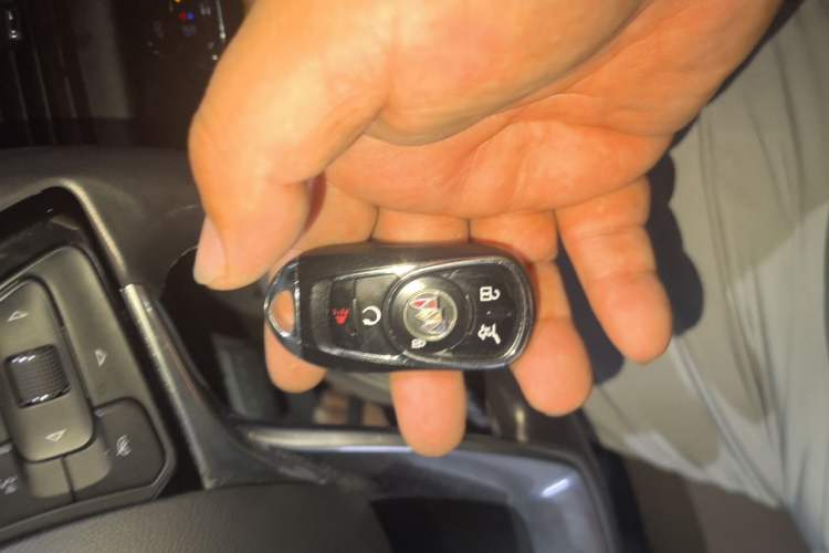 Used Buick Enclave 2020 28T Four-Wheel Drive Flagship Version Vehicle Key