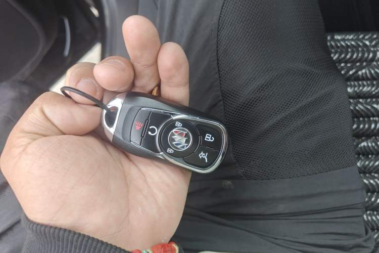 Used Buick Enclave 2020 28T Four-Wheel Drive Prestige Version Vehicle Key