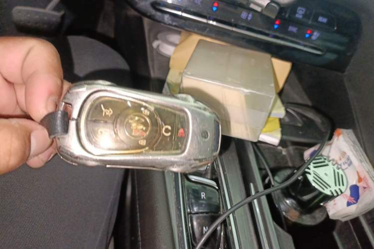 Used Buick Enclave 2020 28T Four-Wheel Drive Prestige Version Vehicle Key