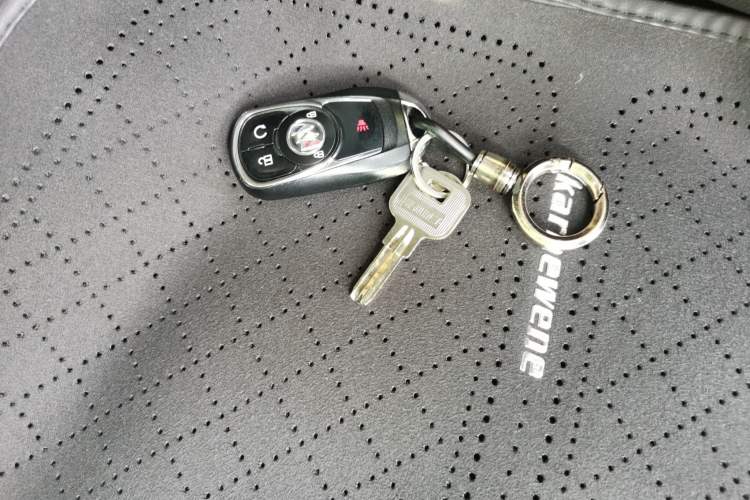 Used Buick Enclave 2020 28T Two-Wheel Drive Luxury Version Vehicle Key