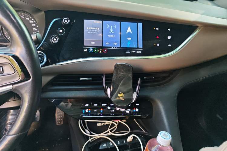 Used Buick Enclave 2020 28T Four-Wheel Drive Luxury Flagship Edition Audio And AC Panel