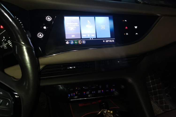 Used Buick Enclave 2020 28T Four-Wheel Drive Flagship Version Audio And AC Panel