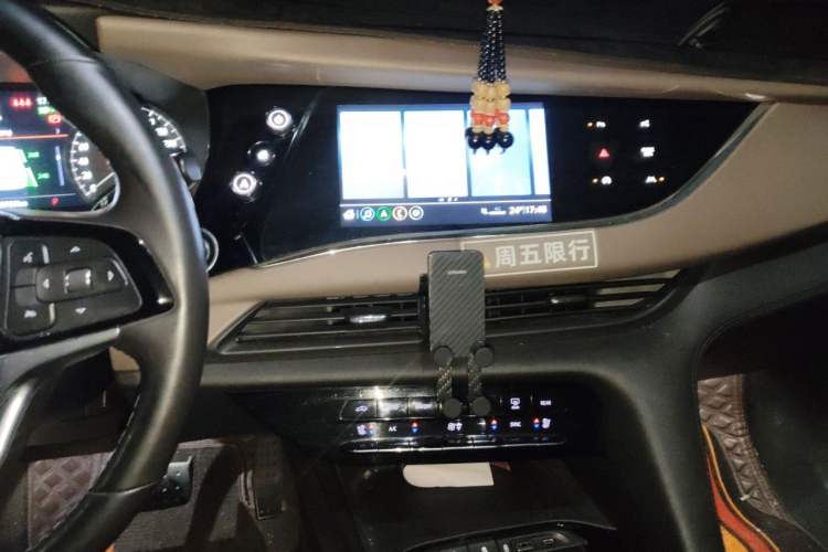 Used Buick Enclave 2020 28T Four-Wheel Drive Luxury Flagship Edition Audio And AC Panel