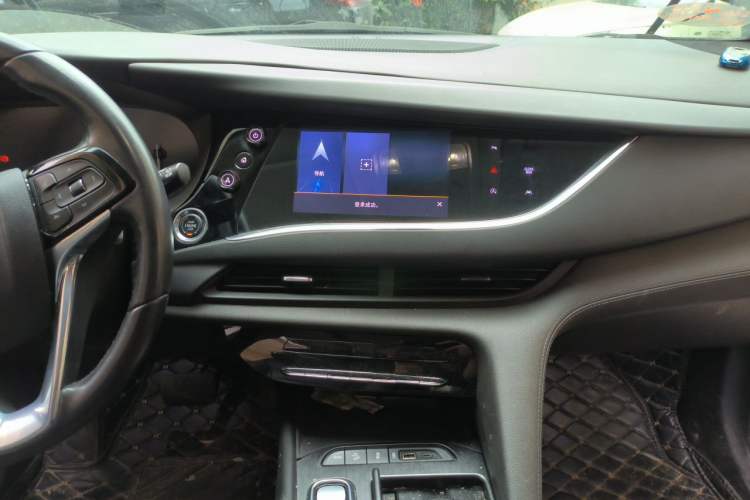 Used Buick Enclave 2020 28T Four-Wheel Drive Prestige Version Audio And AC Panel