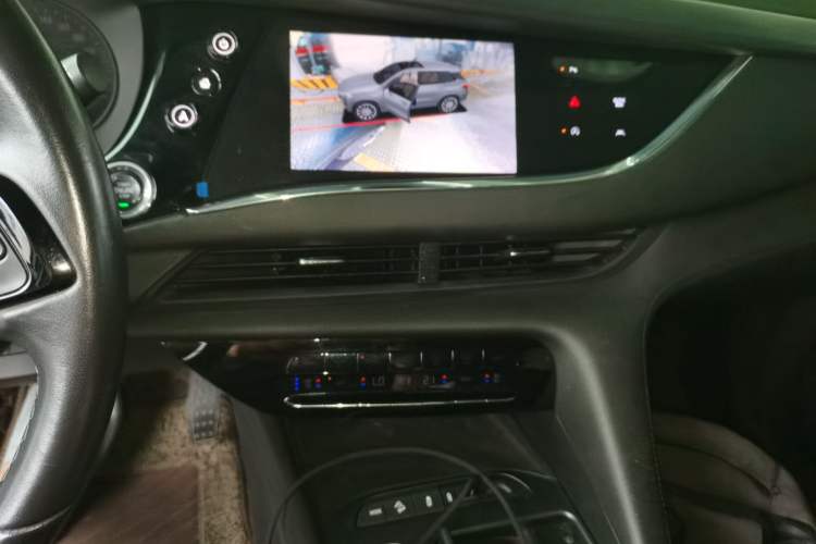 Used Buick Enclave 2020 28T Four-Wheel Drive Prestige Version Audio And AC Panel