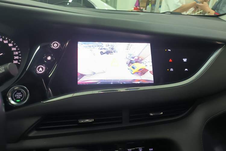 Used Buick Enclave 2020 28T Four-Wheel Drive Prestige Version Audio And AC Panel