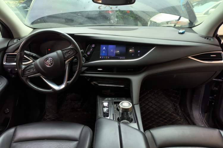 Used Buick Enclave 2020 28T Four-Wheel Drive Prestige Version Center Console