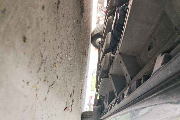 Used Buick Enclave 2020 28T Four-Wheel Drive Prestige Version Chassis Front Left