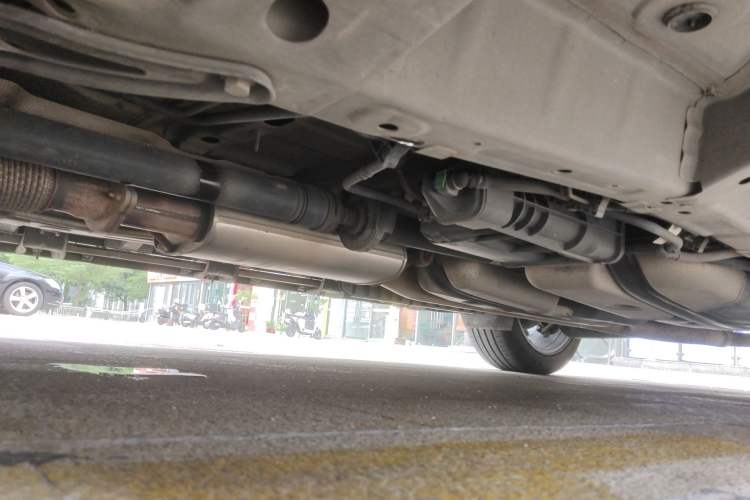 Used Buick Enclave 2020 28T Four-Wheel Drive Luxury Flagship Edition Chassis Front Left