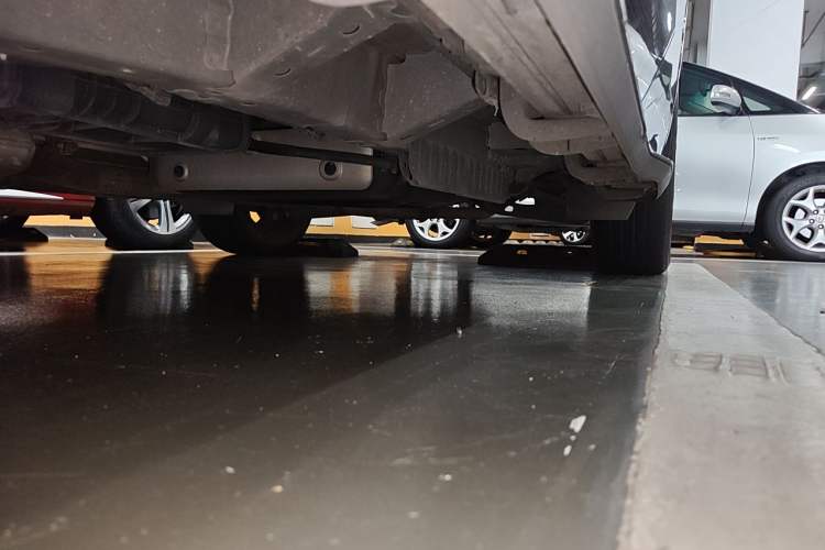 Used Buick Enclave 2020 28T Two-Wheel Drive Prestige Version Chassis Front Left