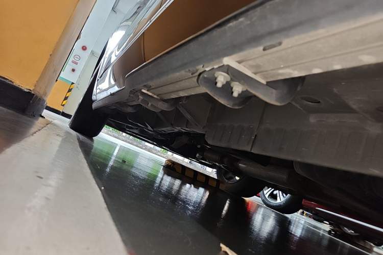 Used Buick Enclave 2020 28T Two-Wheel Drive Prestige Version Chassis Rear Left