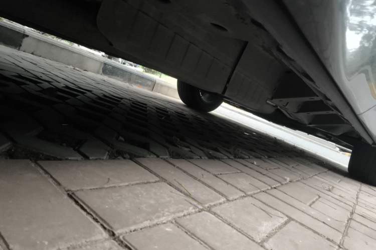 Used Buick Enclave 2020 28T Four-Wheel Drive Prestige Version Chassis Rear Right