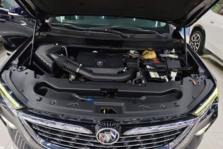 Used Buick Enclave 2020 28T Two-Wheel Drive Prestige Version Engine Bay