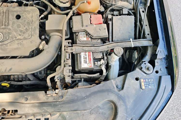 Used Buick Enclave 2020 28T Four-Wheel Drive Luxury Flagship Edition Engine Bay Left