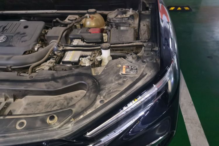 Used Buick Enclave 2020 28T Four-Wheel Drive Flagship Version Engine Bay Left