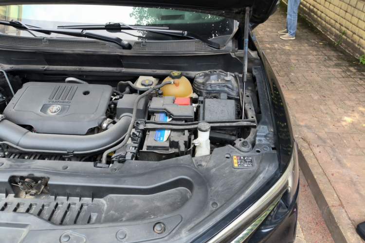 Used Buick Enclave 2020 28T Four-Wheel Drive Luxury Flagship Edition Engine Bay Left