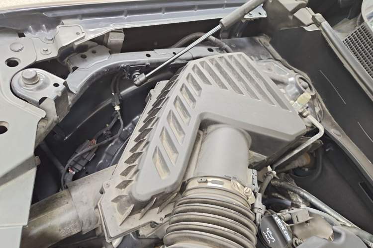Used Buick Enclave 2020 28T Four-Wheel Drive Luxury Flagship Edition Engine Bay Right