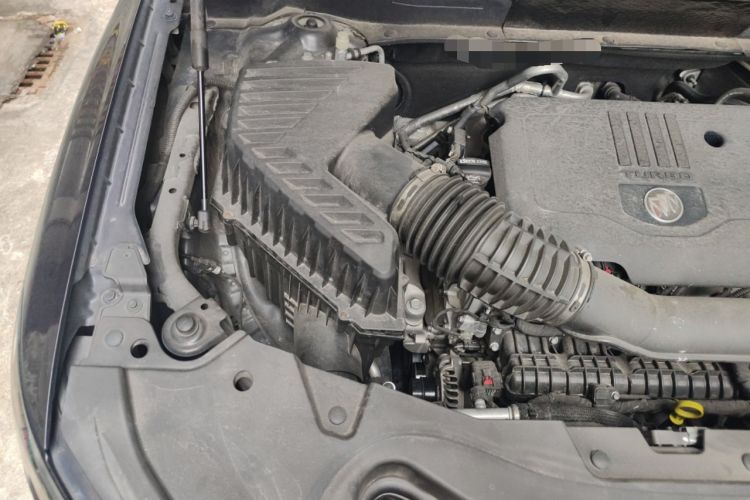 Used Buick Enclave 2020 28T Four-Wheel Drive Flagship Version Engine Bay Right