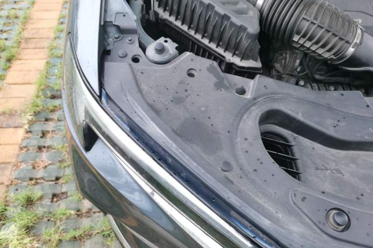 Used Buick Enclave 2020 28T Four-Wheel Drive Prestige Version Engine Bay Right