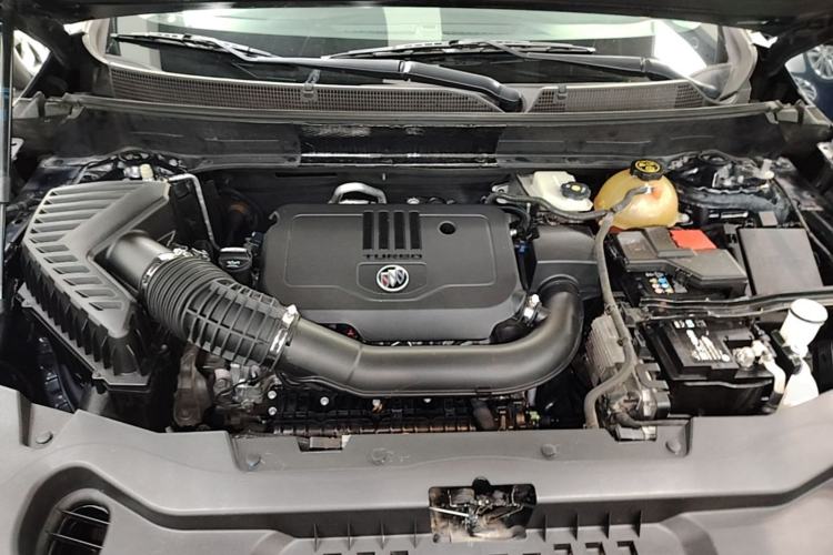 Used Buick Enclave 2020 28T Two-Wheel Drive Luxury Version Engine Bay
