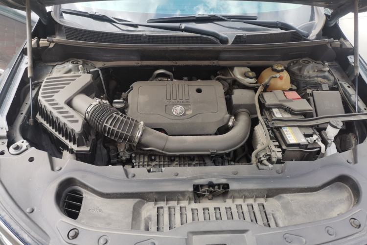 Used Buick Enclave 2020 28T Four-Wheel Drive Prestige Version Engine Bay